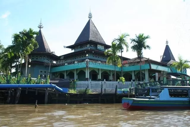 Mesjid Sultan Suriansyah, salah satu mesjid bersejarah di Kalimantan Selatan