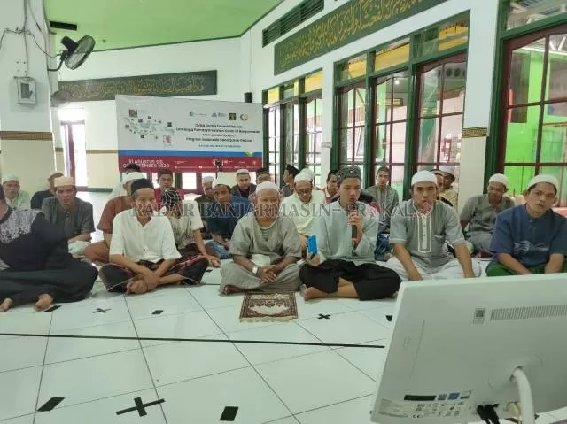 WARGA BINAAN: Narapidana di Lapas Teluk Dalam tetap mengikuti pembinaan keagamaan selama pandemi. | Foto: Maulana/Radar Banjarmasin
