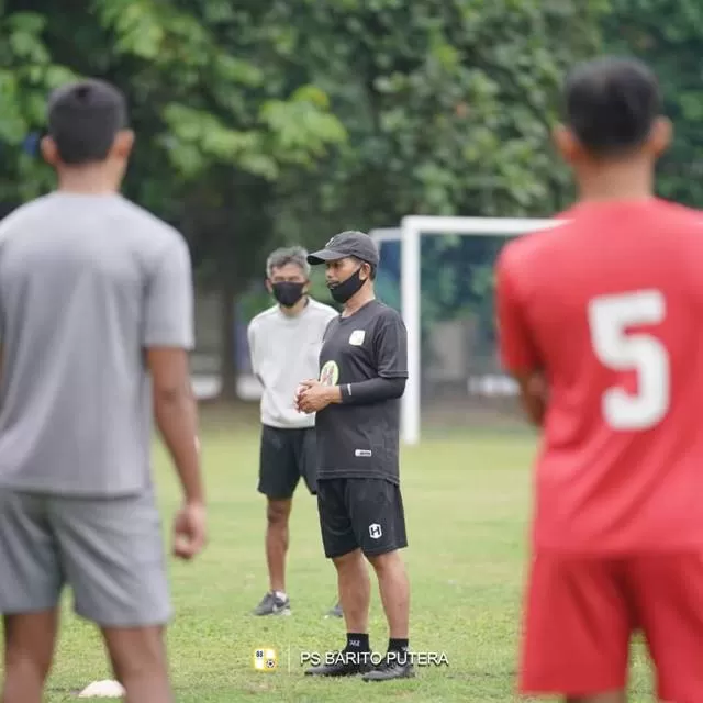 PENINGKATAN: Pelatih Barito Putera Djajang Nurjaman menilai anak asuhnya sudah menunjukkan progress dalam masa pemulihan kondisi fisik.