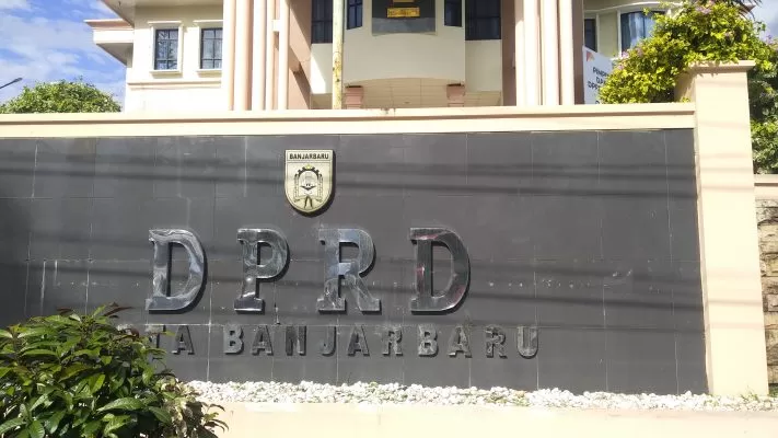Kantor DPRD Banjarbaru. | Foto: Kbk.news