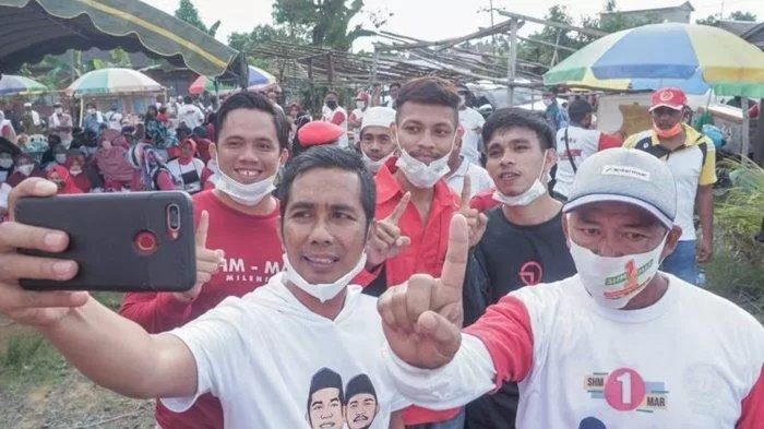 SYAFRUDDIN : Calon Bupati Tanbu Syafruddin H Maming melaksanakan kampanye di Kelurahan Tungkaran Pangeran Kecamatan Simpang Empat.