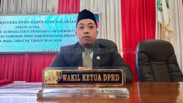 MENGISI KEKOSONGAN: M Ifdali saat menduduki kursi Wakil Ketua DPRD Balangan. | FOTO: WAHYUDI/RADAR BANJARMASIN.