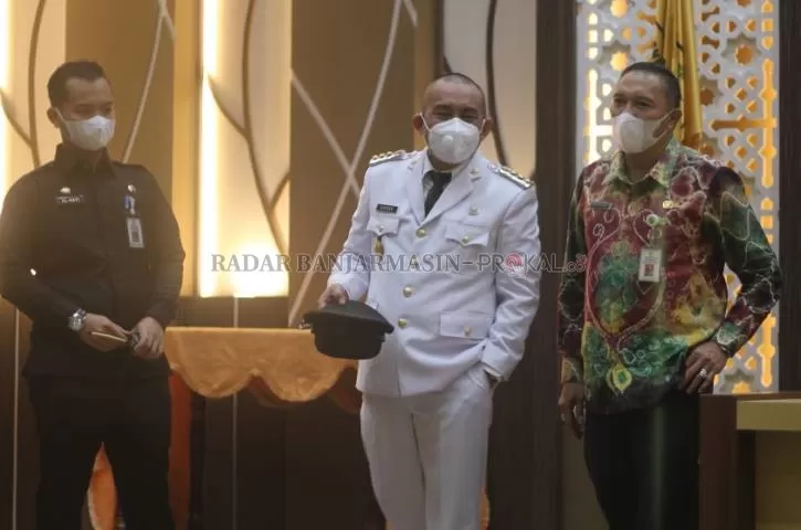 SELAMAT DATANG: Akhmad Fydayeen mengunjungi Balai Kota Banjarmasin seusai dilantik di Mahligai Pancasila. | FOTO: WAHYU RAMADHAN/RADAR BANJARMASIN