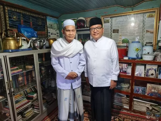 PERAN NU: Haji Denny bersama silaturahmi ke tempat KH Muhammad Ramli (Guru Ramli), Rois Syuriah PWNU Kalsel di Amuntai.