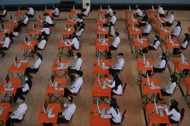 BELUM PASTI: Tes SKD beberapa waktu lalu. Jadwal tes untuk seleksi CPNS masih menunggu pemerintah pusat. | Foto: IST