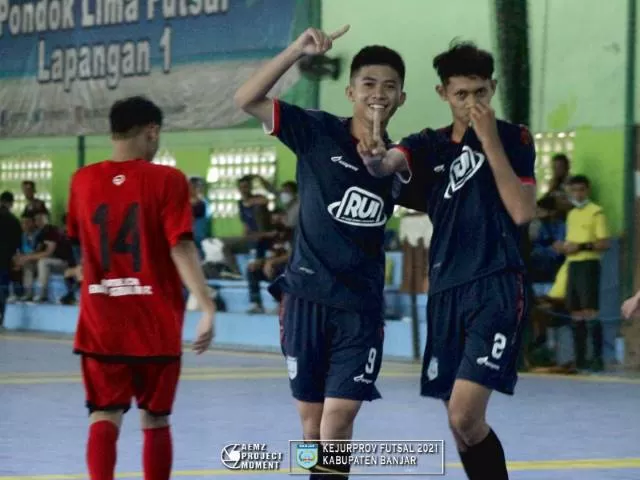 JUARA GRUP: Tim futsal putra Kabupaten Banjar berhasil menyapu bersih semua laga grup C di Kejurprov Futsal Kalsel 2021.