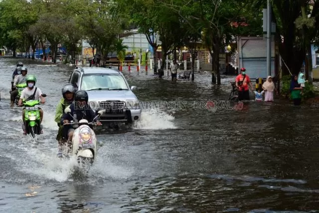SEMOGA TIDAK TERULANG: Banjir besar yang melanda Kota Banjarmasin, awal Januari 2021 lalu.