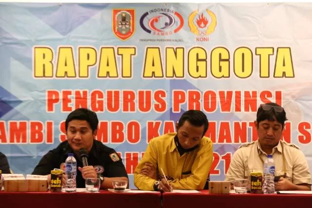 RAPAT PENGURUS: Pengurus Persambi Kalsel melakukan persiapan menghadapi Porprov Kalsel 2022 di Kabupaten Hulu Sungai Selatan.