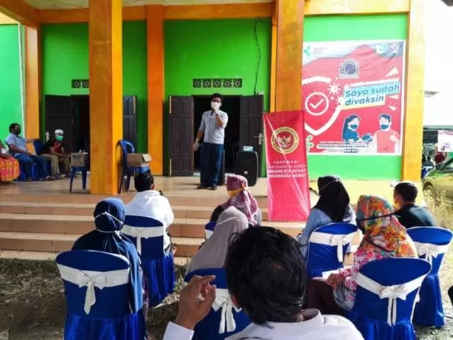KERJA SAMA: PT Arutmin Indonesia Kintap bersama BIN bekerja sama dan Pemkab Tala melaksanakan vaksinasi Covid-19 dosis ke-2 Astra Zeneca.