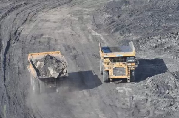 EMAS HITAM: Lahan tambang batu bara di Kalimantan Selatan. PT Adaro sedang mengajukan perpanjangan izin tambang. FOTO: DOK RADAR BANJARMASIN