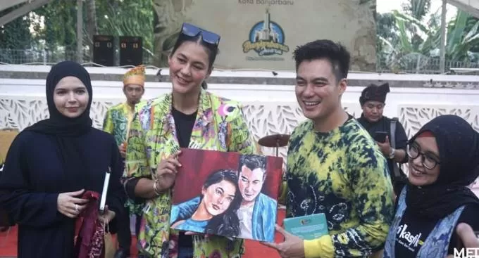 MAKIN EKSIS: Dekranasda Banjarbaru mengundang artis papan atas Baim Wong dan Paula untuk datang ke Mes L Kota Banjarbaru, mengenal dan mempromosikan produk-produk UMKM kota Idaman.