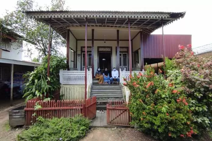 TUA DAN ASRI: Rumah adat balai bini di Jalan 9 November ini tak cuma penting untuk Arsitektur Banjar. Ia juga merupakan saksi sejarah.
