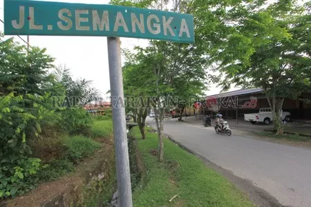 DIPASTIKAN AMAN: Diskominfo Bulungan memastikan terkait peta zona merah di Jalan Semangka, Tanjung Selor merupakan berita tidak benar atau hoaks. FOTO: RACHMAD RHOMADHANI/RADAR KALTARA