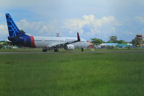 TERBANG SETIAP HARI: Maskapai Sriwijaya Air mulai Rabu (1/7) kembali melayani penerbangan domestik dari Bandara Juwata Tarakan./IFRANSYAH/RADAR TARAKAN