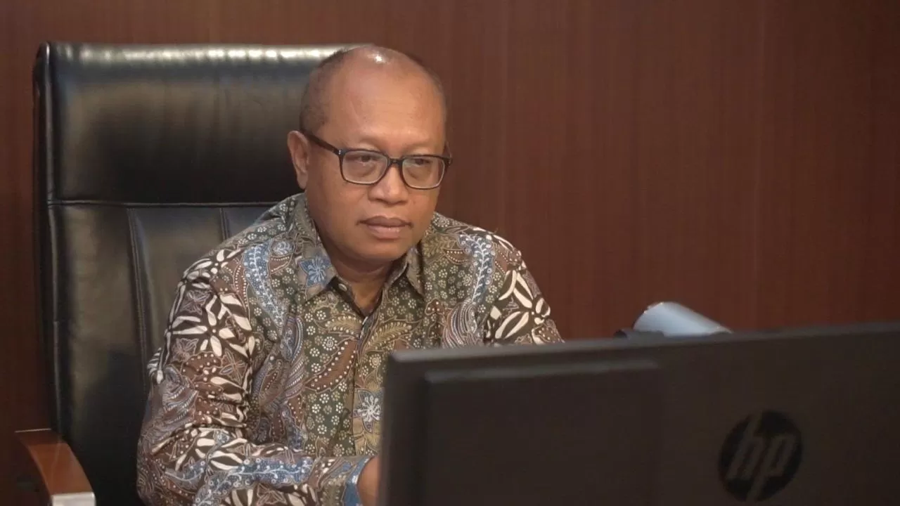 WEBINAR: Direktur Utama BPJAMSOSTEK 
 Agus Susanto saat menjadi keynote speech pada webinar. FOTO: IST