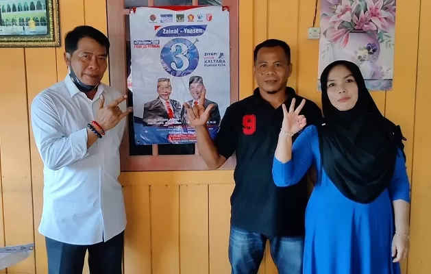 DUKUNG ZIYAP: Warga di Kecamatan Tanjung Palas Barat, Kabupaten Bulungan yang sempat mendukung paslon lain, dan kini berubah mendukung ZIYAP.