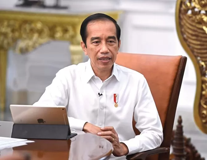 Presiden Jokowi menekankan pentingnya pembangunan industri hijau (“green industry”) ramah lingkungan. (antara)