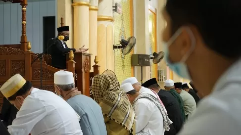Pelaksanaan Idul Adha di Masjid Ar Rahman, Sebengkok pada Selasa tadi, (20/7). Ifransyah//Radar Tarakan