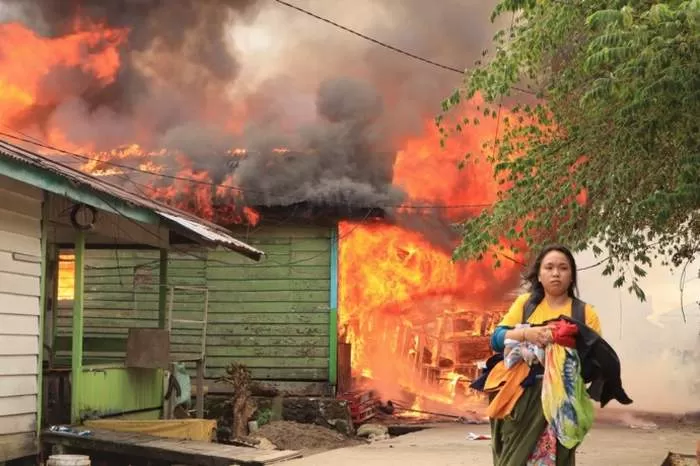 BAKAL DIBANTU: Pemkab Bulungan akan memberikan bantuan kepada korban kebakaran sesuai kemampuan keuangan daerah. (Foto:Rachmad Rhomadhani/Radar Tarakan)