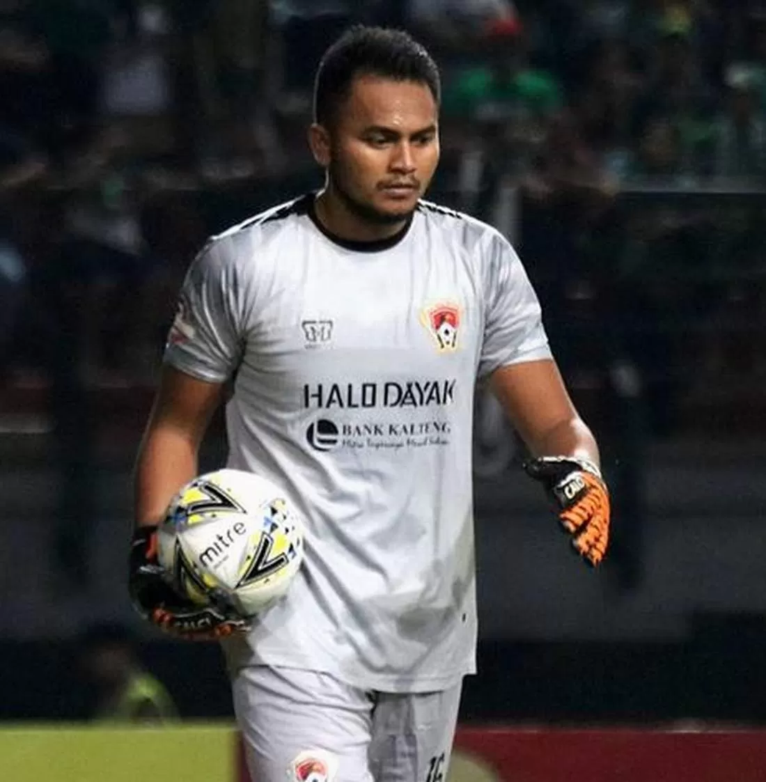 HERAN: Dimas Galih semasa masih berseragam Kalteng Putra. Dia jadi salah satu pemain yang gajinya ditunggak oleh manajemen Kalteng Putra pada 2019.