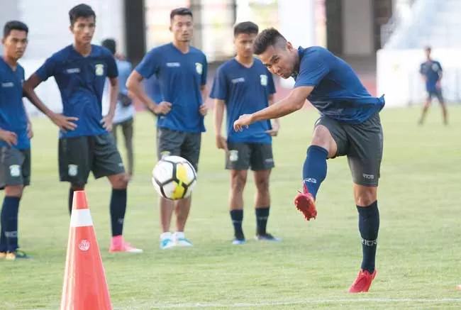 Foto latihan pemain Persiba Balikpapan kompetisi musim lalu. Persiapan musim 2019 ini, Persiba akan menyeleksi pemain pada Selasa (5/2).