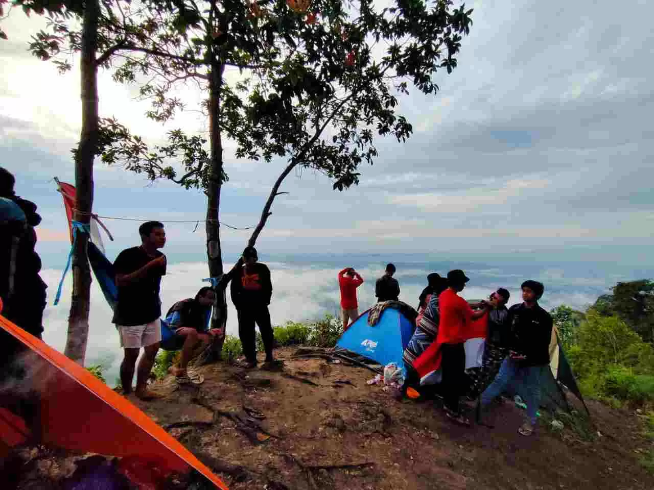 SENSASI BERBEDA: Gunung Sampi, menjadi salah satu tujuan pendaki selain Gunung Boga, yang ada di Desa Luan, Kecamatan Muara Samu.