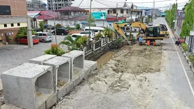 PEMBANGUNAN : Pembenahan drainase di kawasan ibukota Kaltara, Tanjung Selor ini merupakan salah satu kegiatan infrastruktur yang didanai APBD Kaltara.