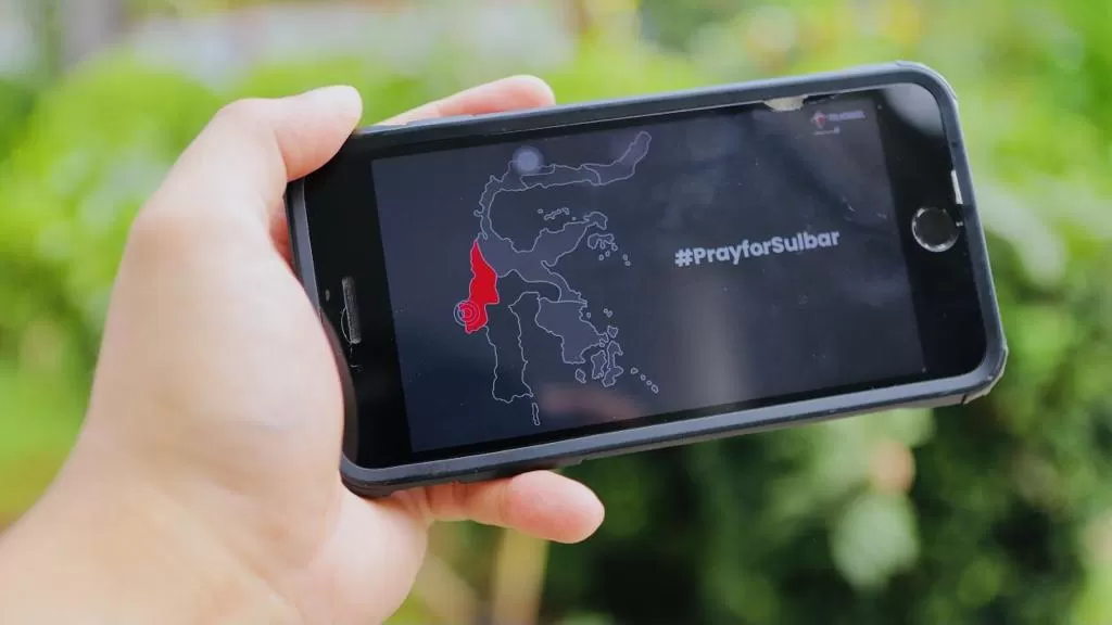 PEMULIHAN JARINGAN: Telkomsel berupaya maksimal untuk dapat memulihkan layanan telekomunikasi akibat bencana gempa bumi berkekuatan 6,2 Magnitudo yang mengguncang Sulawesi Barat.