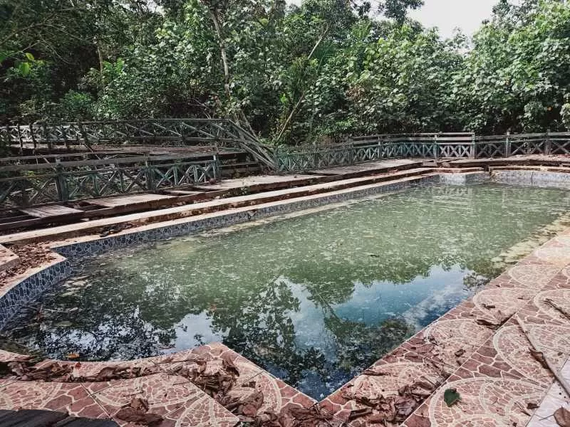 PERLU INOVASI: Keberadaan Wisata Kolam Air Panas Danom Layong di Kelurahan Long Kali ini perlu didukung inovasinya.