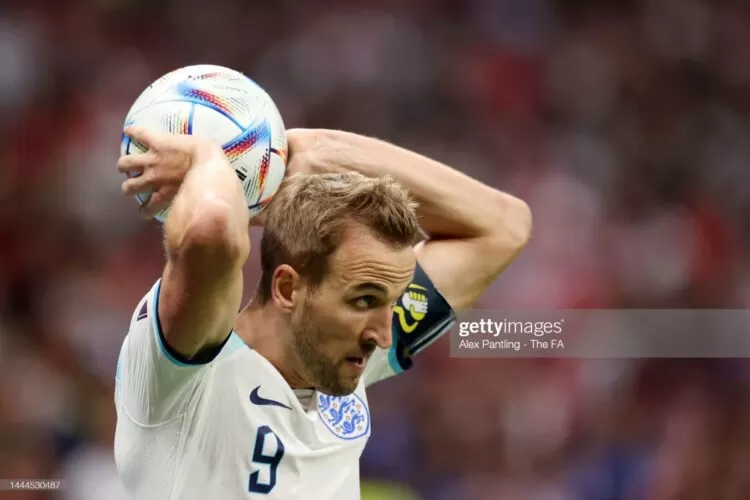 Harry Kane belum menunjukkan ketajamannya sepanjang berlangsungnya Piala Dunia 2022. (Alex Pantling - The FA/The FA via Getty Images)