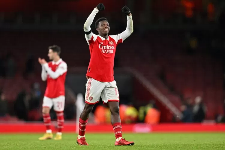 Striker Arsenal Eddie Nketiah berselebrasi usai kemenangan Arsenal (GLYN KIRK/AFP)