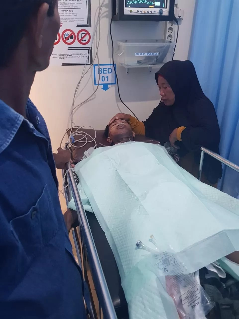 TERSENGAT LISTRIK: Sulaiman terbaring di RSUD Tarakan untuk mendapatkan penanganan medis, Kamis (23/1).