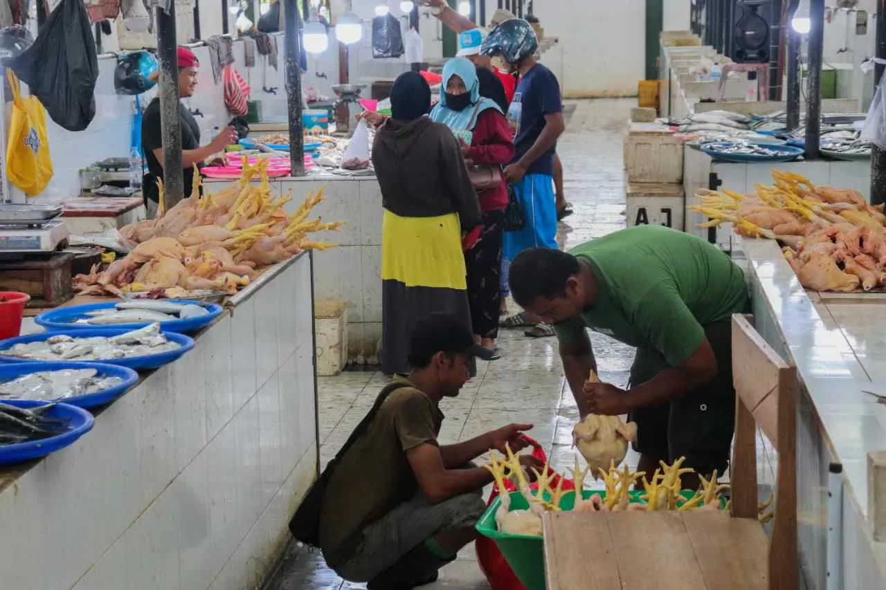 AMAN: Stok kebutuhan pokok di Pasar Induk Tanjung Selor masih terbilang aman untuk beberapa hari terakhir.