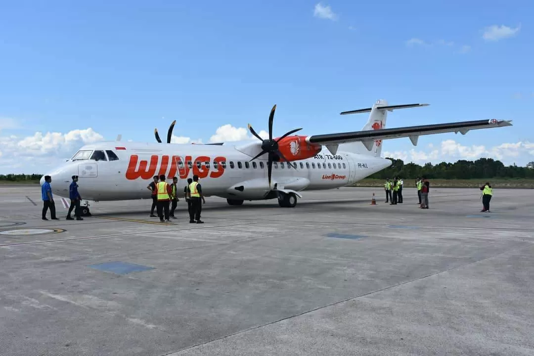 DIPERKETAT: Para penumpang yang menggunakan moda transportasi udara, setiba di Bandara Juwata Tarakan akan menjalani screening sebelum dikarantina.