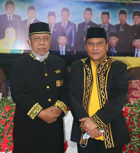 SINERGI: Foto bersama Wakil Ketua II DPRD Bulungan Hamka dan Bupati Bulungan Sudjati.