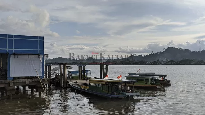 BUTUH PERBAIKAN: Dermaga Penyeberangan Salimbatu Kayan VII Tanjung Selor yang sempat mengalami kerusakan karena ponton tenggelam.
