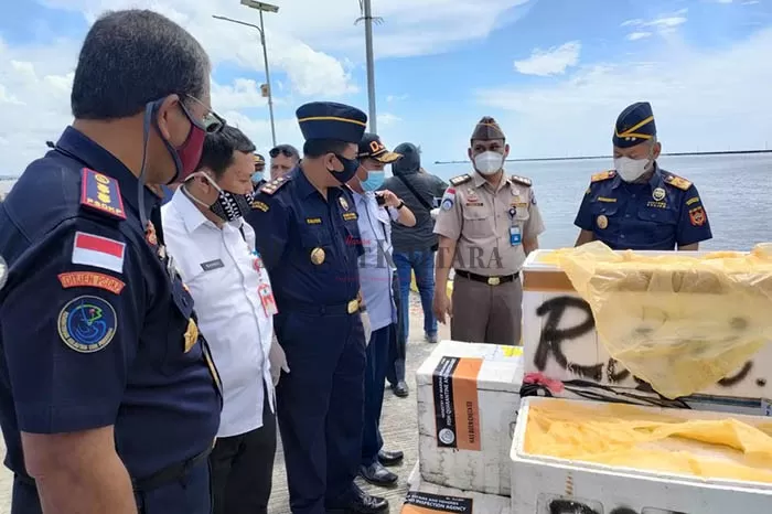 PERDAGANGAN INTERNASIONAL: Launching ekspor perdana komoditi perikanan di Pulau Sebatik, wilayah perbatasan RI-Malaysia oleh KPPBC Nunukan.