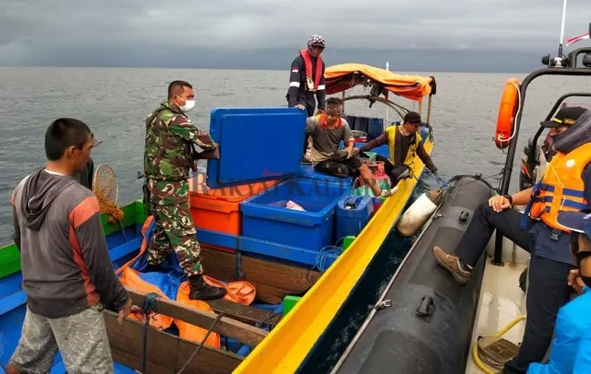 LARANGAN PENGGUNAAN TRAWL: Satwas PSDKP Nunukan menemukan alat tangkap trawl pada kapal nelayan, Maret lalu.