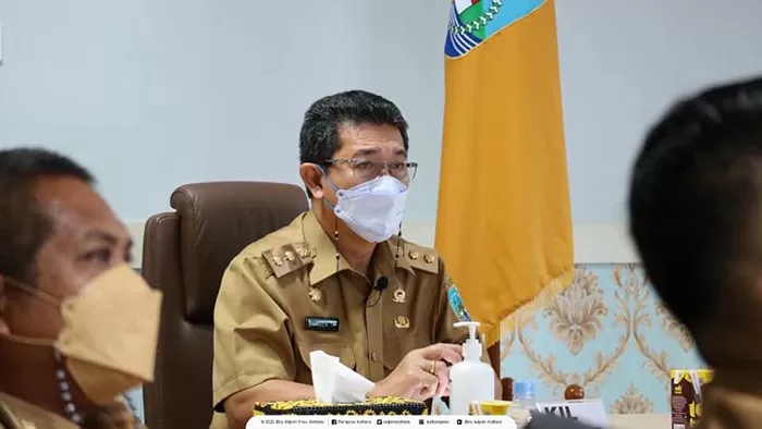 PERCEPATAN REALISASI: Wakil Gubernur Kaltara Dr Yansen TP M.Si mengikuti Rakor Evaluasi Serapan Anggaran Daerah, secara virtual, Senin lalu (22/11).