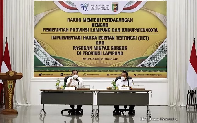 Menteri Perdagangan, Muhammad Lutfi memimpin Rapat Koordinasi Implementasi Harga Eceran Tertinggi (HET) dan Pasokan Minyak Goreng di Provinsi Lampung, Kamis (24 Feb). Rakorda ini turut dihadiri Gubernur Lampung, Arinal Djunaidi.