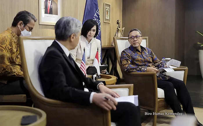 Menteri Perdagangan RI, Zulkifli Hasan menerima kunjungan Duta Besar Amerika Serikat (AS) Jakarta, Sung Kim di Kantor Kementerian Perdagangan, Jakarta, Selasa (28 Juni 2022).