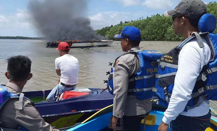 INSIDEN SPEEDBOAT TERBAKAR: Satpolair Polres Tarakan masih lakukan penyelidikan penyebab speedboat Minsen Express 12 yang terbakar pada 25 Juli lalu.