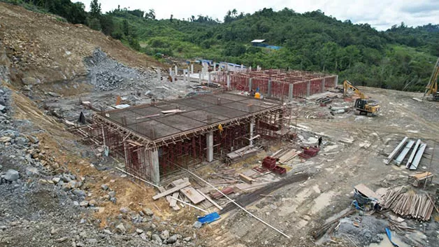 GEDUNG WAKIL RAKYAT: Pengerjaan bangunan gedung DPRD Kaltara masih dalam proses yang ditargetkan bisa rampung akhir Desember tahun ini untuk tahap pertama.