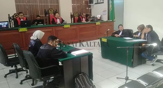 KASUS SABU 8 KG: Tiga oknum Avsec jalani sidang vonis secara virtual dari Lapas Tarakan di Pengadilan Negeri Tarakan, Selasa (15/11).