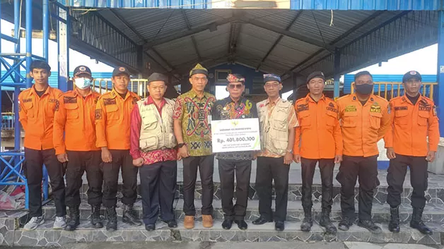 PEDULI SESAMA: Pemprov Kaltara memberikan bantuan bagi korban gempa bumi di Cianjur, Jawa Barat.