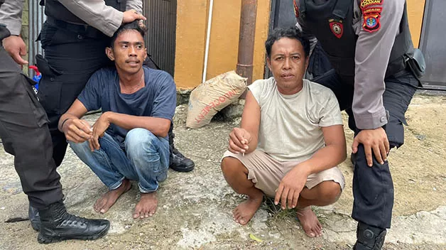 DICIDUK: Dua dari tiga pelaku saat diamankan personel Satuan Samapta Polres Tarakan di wilayah Beringin RT 13, Kelurahan Selumit Pantau, Senin (26/12) lalu.
