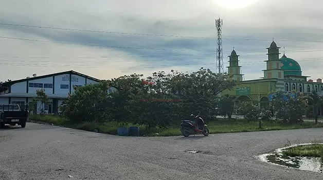 TARGET BULAN DEPAN: Lokasi lahan parkir Pasar Buah di kawasan Pasar Induk Tanjung Selor akan dikebut pengerjaannya bulan ini, sehingga Februari sudah bisa difungsikan.
