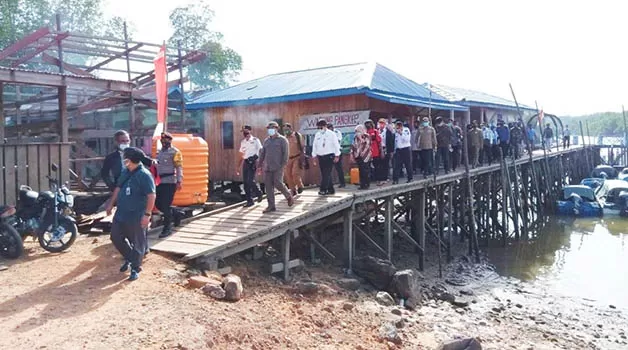 ATENSI PERBATASAN: Dermaga di Kecamatan Sungai Ular, Kabupaten Nunukan, sebagai akses penghubung bagi warga perbatasan.