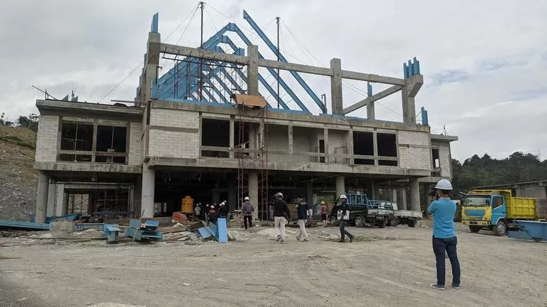 BERPROGRES: Pembangunan Gedung DPRD Kaltara diproyeksi bisa ditempati Oktober mendatang, untuk paripurna istimewa HUT Kaltara.