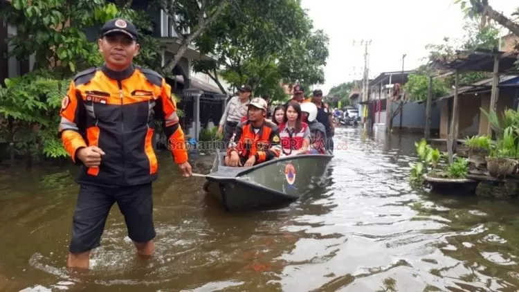 Banjir di kawasan Bengkuring, beberapa waktu lalu.